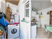 Primer piso sin ascensor de tres habitaciones