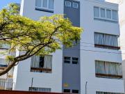 PRIMER PISO y cochera en la mas linda zona de Miraflores...