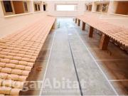 ¡PRIMERA LÍNEA DE PLAYA! EXTERIOR Y ACOGEDOR CON PISCINA...