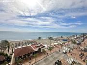 PRIMERA LÍNEA DE PLAYA VISTAS AL MAR EN FUENGIROLA