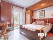 PRIMERA LINEA EN SALOU DE 5 HABITACIONES