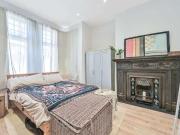 Princes Avenue, Finchley Central, N3