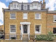 Princes Road, Richmond TW10, 1 bed flat to rent, £1,850...