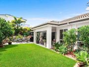 Pristine Family Home in Crestwood Heights Estate!