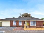 Pristine Perre Drive Gem!