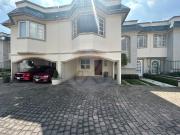 Privada valle de aranjuez Casa en venta en Hacienda de...