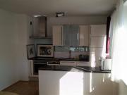 PRIVAT: Lichtdurchflutete 77m2 Wohnung in Graz, zentral