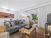 Private and Renovated Boutique Apartment in...