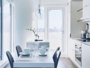 Private Basic 197 Yonge St. Male Only