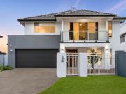 Private Cul de Sac Luxury Opposite Pristine Parklands