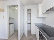 PRIVATE END UNIT CLOSE TO CBD