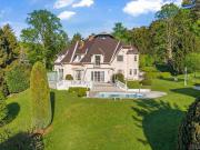 Private Estate Villa mit Fernblick | Privatwald |...