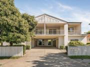 Private ground floor courtyard apartment with garage