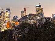 Private Parkside Haven with City and Bridge Views