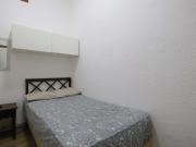 private room Calle Escorial