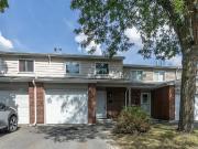 Private Room in large 4 bed 2 bath