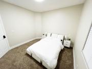 Private Room in Lone Mountain Area