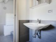 Private Room in Via di Carcaricola