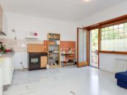 Private Room in Via Edoardo Jenner