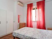 Private Room in Via Oreste Tommasini