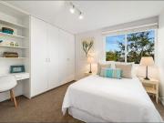 Private townhouse with own street entry, harbour vistas...