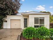 Private unit in Ballarat East