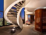 Prized penthouse crowning The Cove in The Rocks