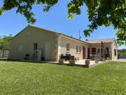 Proche Barbezieux. Villa de 5 chambres. Écoles et...