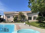 Proche Béziers Maison avec grand jardin, piscine...