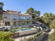 Proche Cannes Mandelieu la Napoule Villa renovée vue mer