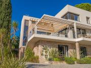 Proche Cannes Villa Contemporaine Terrasse Avec Vue Mer....