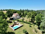 Proche d’Eymet Domaine de caractère avec vues...