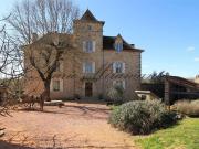 Proche de Figeac, manoir éco responsable sur 18 hectares