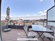 Proche de la place Grand Clément Joli T3 en dernier...