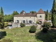 Proche de Monségur Magnifique propriété de 5 chambres...