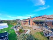 Proche Lorgues villa 4 chambres et piscine sur 2500 m² clos