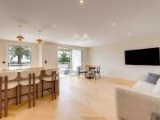 Proche Nice Superbe appartement de 92m2 rénové avec vue...