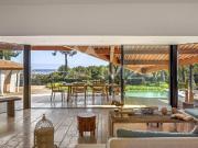 Proche Saint Tropez Charmante villa vue mer