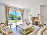 PROCHE VALBONNE JOLIE MAISON RENOVEE