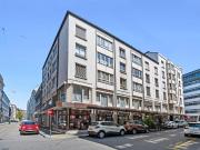 Profitez de belles terrasses dans le quartier de Plainpalais