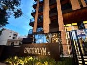 Pronto para morar, Brooklyn, Champagnat
