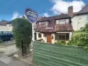 Property & Houses For Sale: Cobbetts Way, Farnham, Surrey