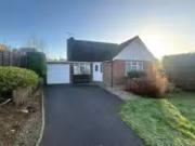 Property & Houses For Sale: Folly Lane North, Farnham,...