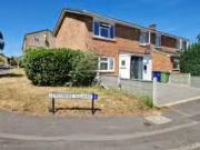 Property & Houses to Rent: Letcombe Square, Bracknell,...