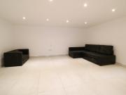 Property in Golders Green Road, London, NW11 8HG