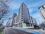 Property in Ward Road, Stratford, E15:1 room apartment...