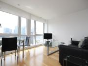 property to let in Fairmont Avenue, London, E14 £1,850 pcm