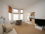 property to let in Longridge Road, London, SW5 £1,800 pcm