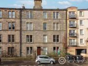 Property to rent in Blackwood Crescent, Newington,...