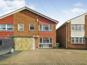 Property to rent in Clare Way, Bexleyheath DA7